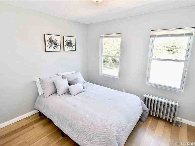 980 Thomas Ave - Photo 5 of 5