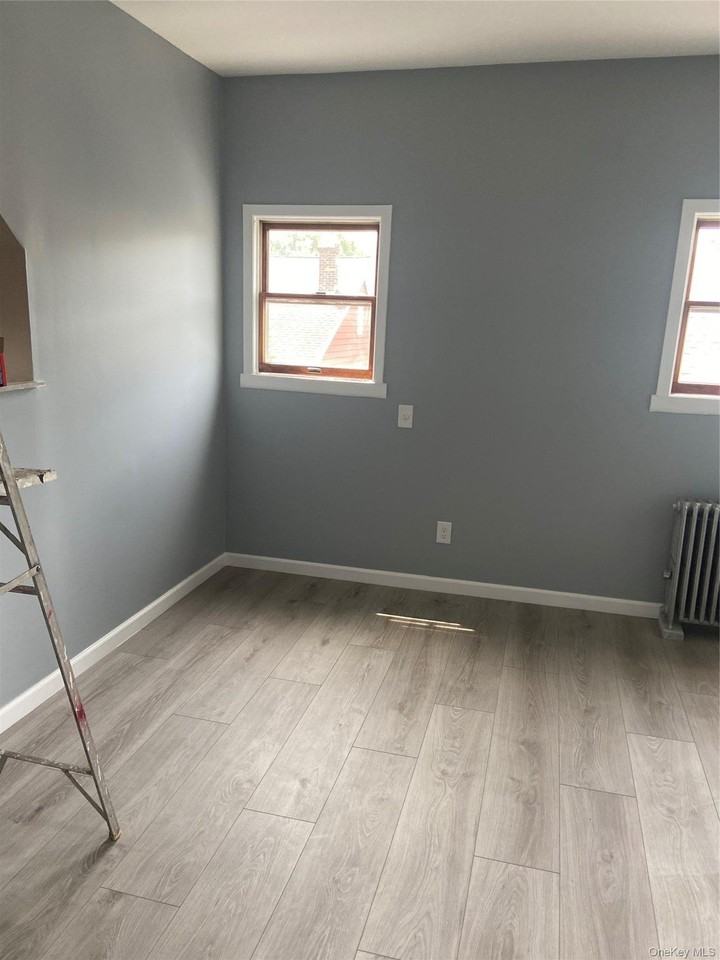 8515 85th St #2 - Photo 5 of 22