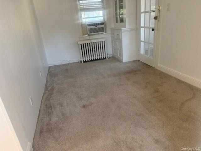 75 Hillside Ave - Photo 7 of 9