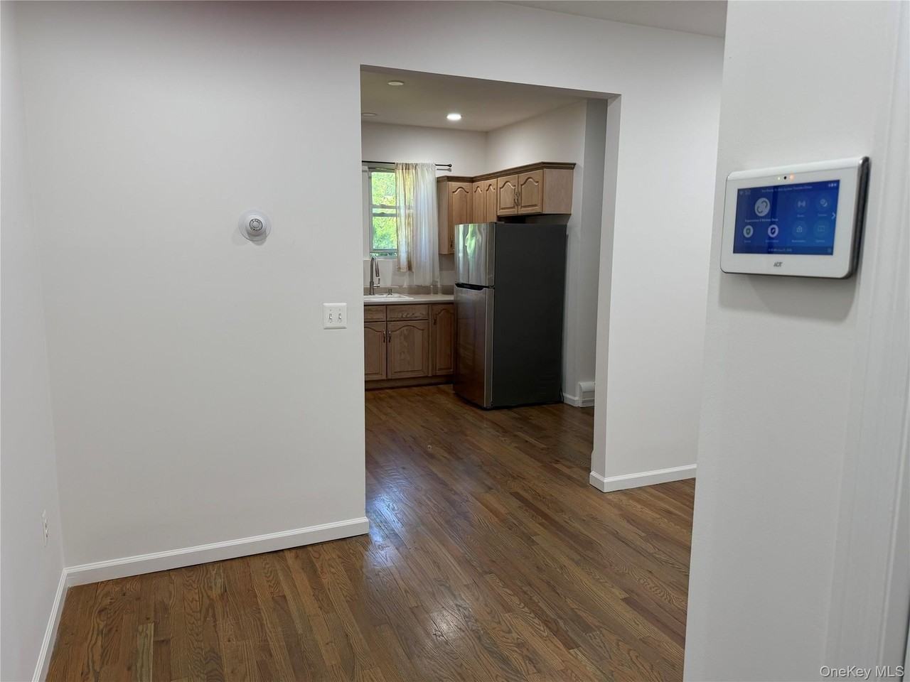 22 John St - Photo 2 of 16