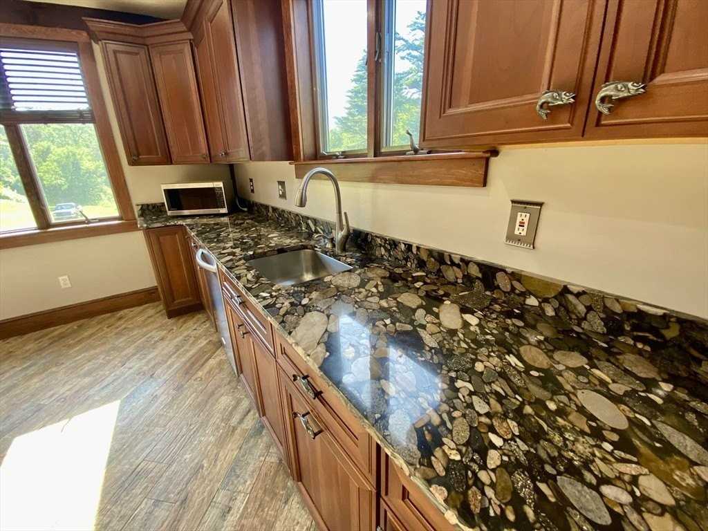 120 Meadow Rd #2 - Photo 4 of 8