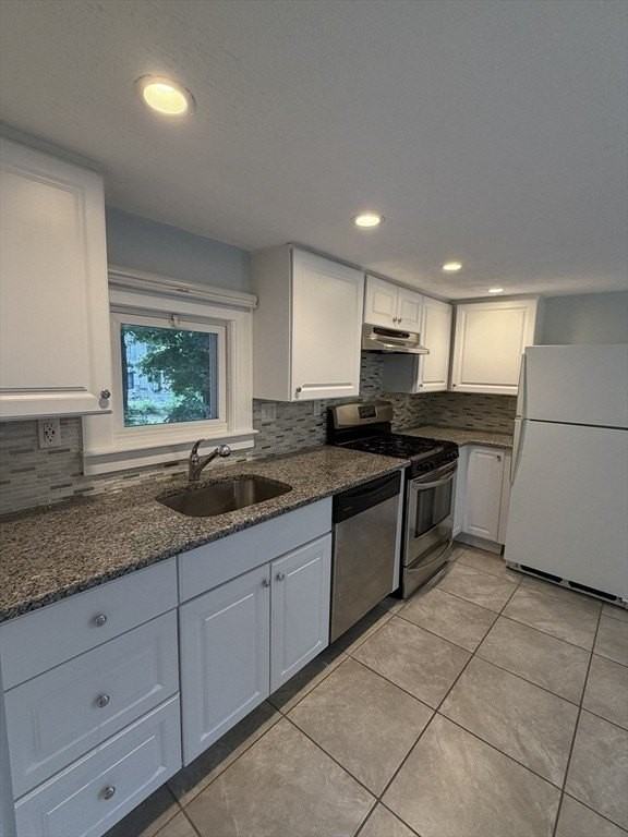 856 Main St #2 - Photo 5 of 22