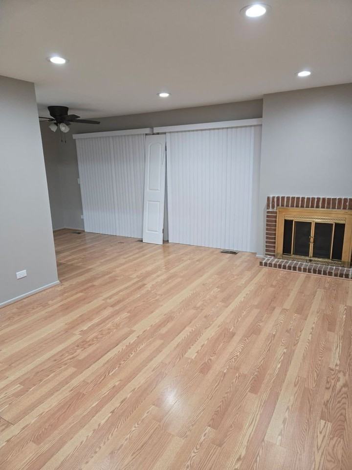 1546 Williamsburg Dr #C1 - Photo 3 of 14