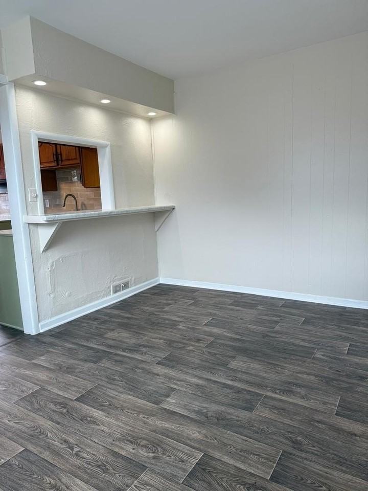 2451 W Jackson Blvd - Photo 6 of 10