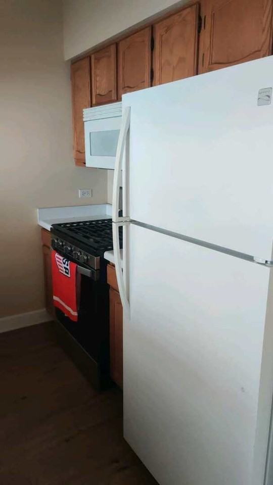 1258 Cranbrook Dr #1 - Photo 6 of 13