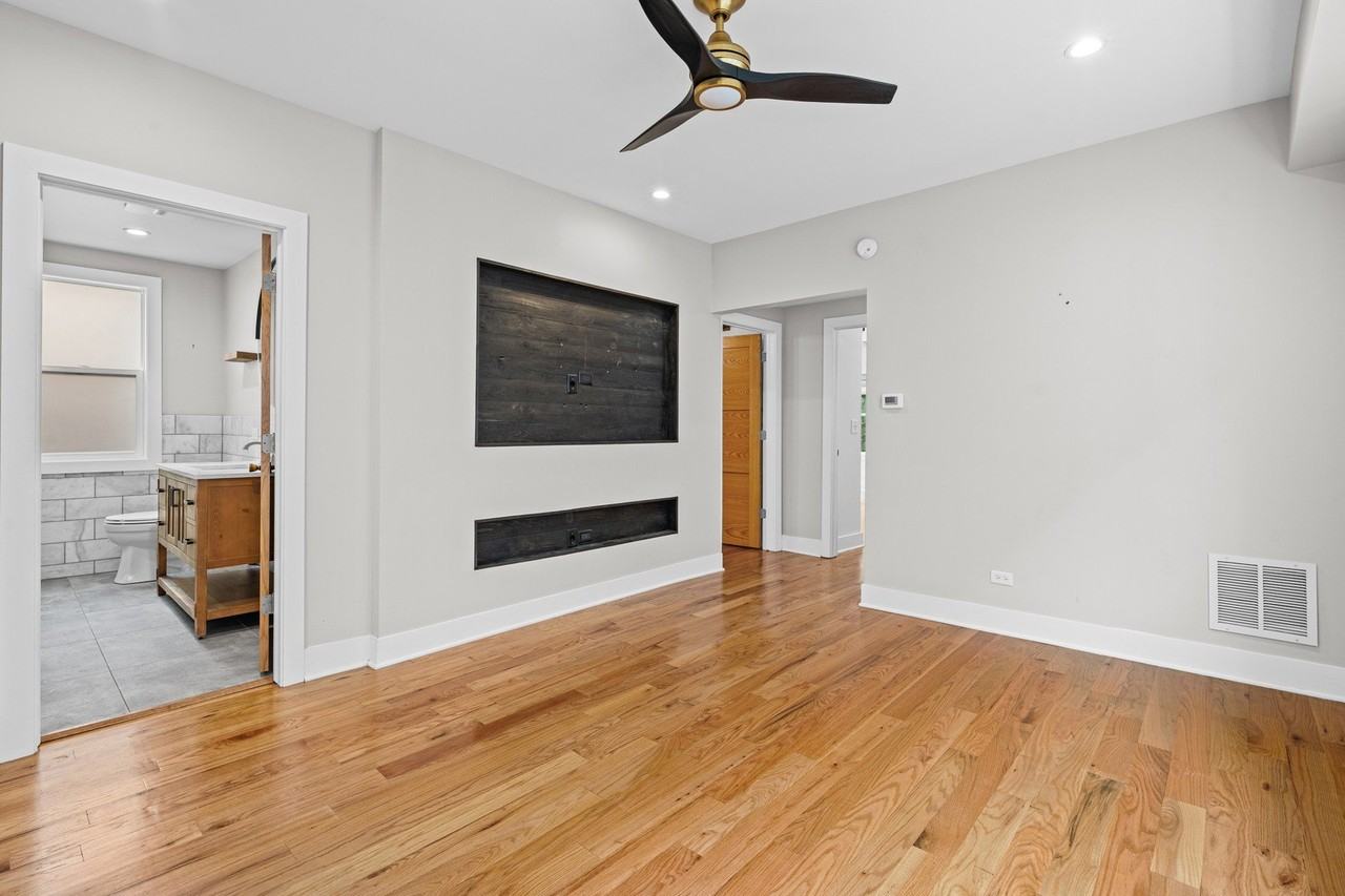 5010 N Major Ave #2 - Photo 2 of 20