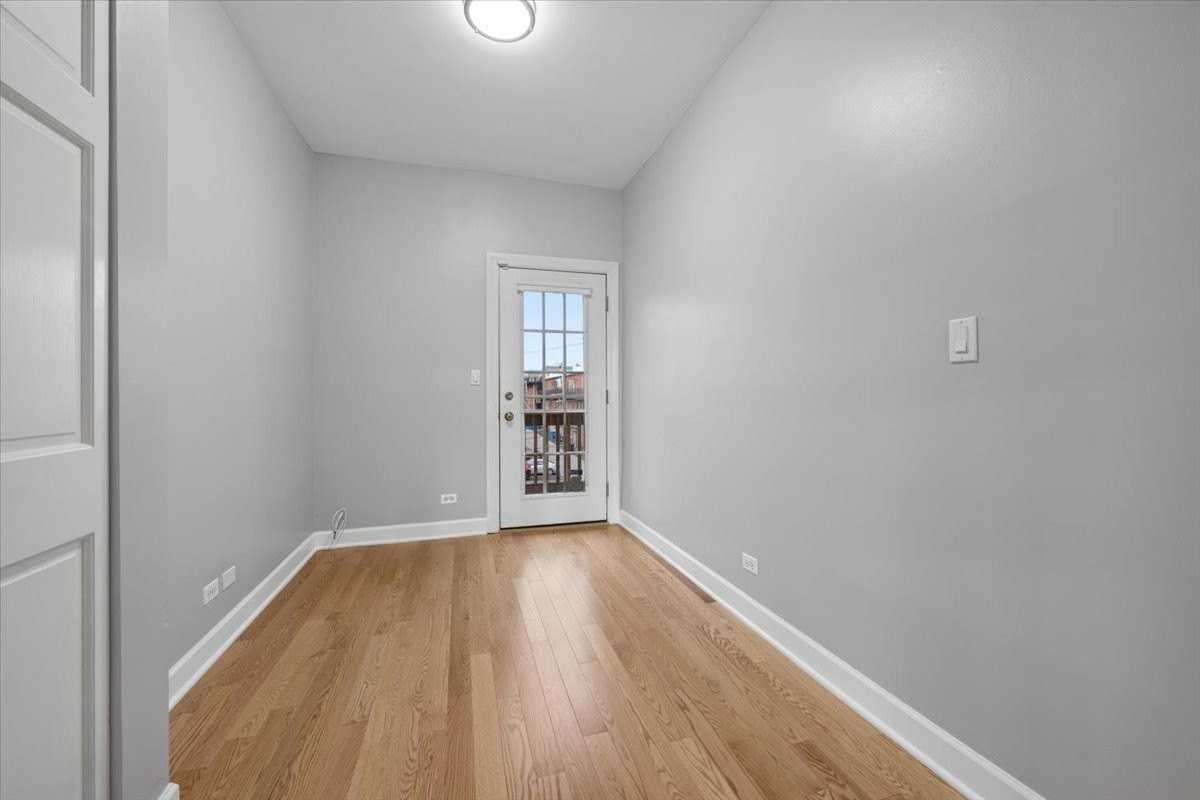 1340 W Irving Park Rd #3 - Photo 2 of 11
