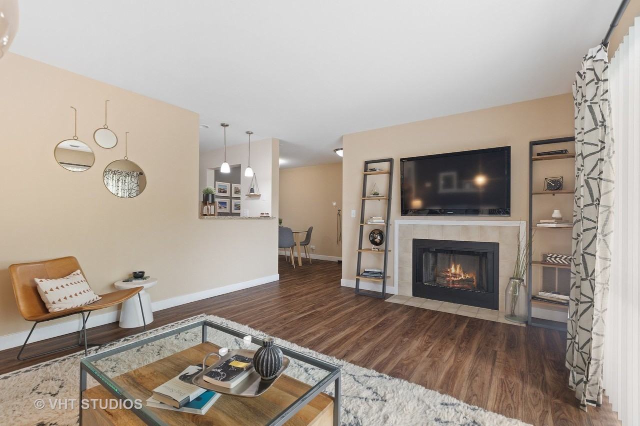 37 Kensington Cir #205 - Photo 5 of 40