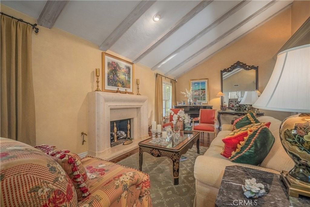 757 Quail Valley Ln - Photo 4 of 49