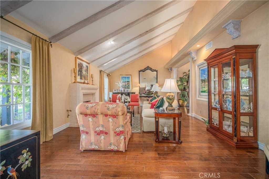 757 Quail Valley Ln - Photo 6 of 49