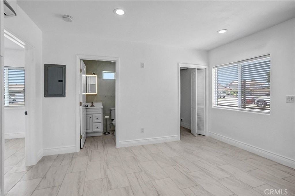 857 S Idyllwild Ave #2 - Photo 5 of 16