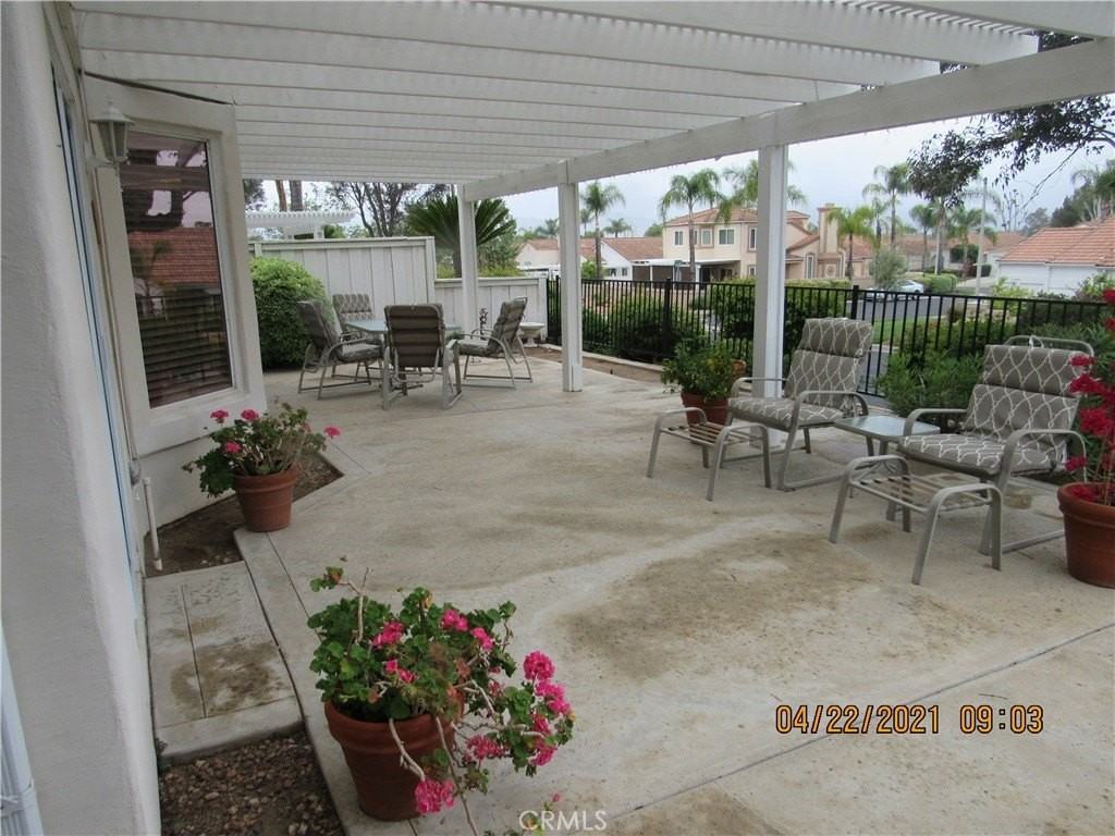 40385 Via Francisco - Photo 3 of 22