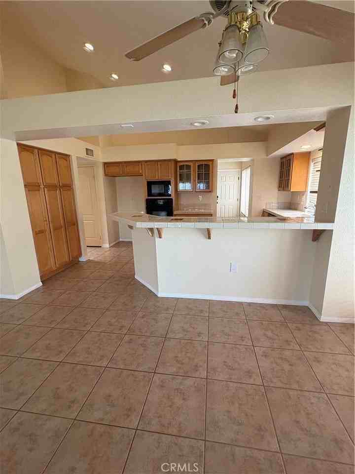 7149 Rockspring Ln - Photo 3 of 29