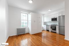193A 29th St - Photo 1 of 1
