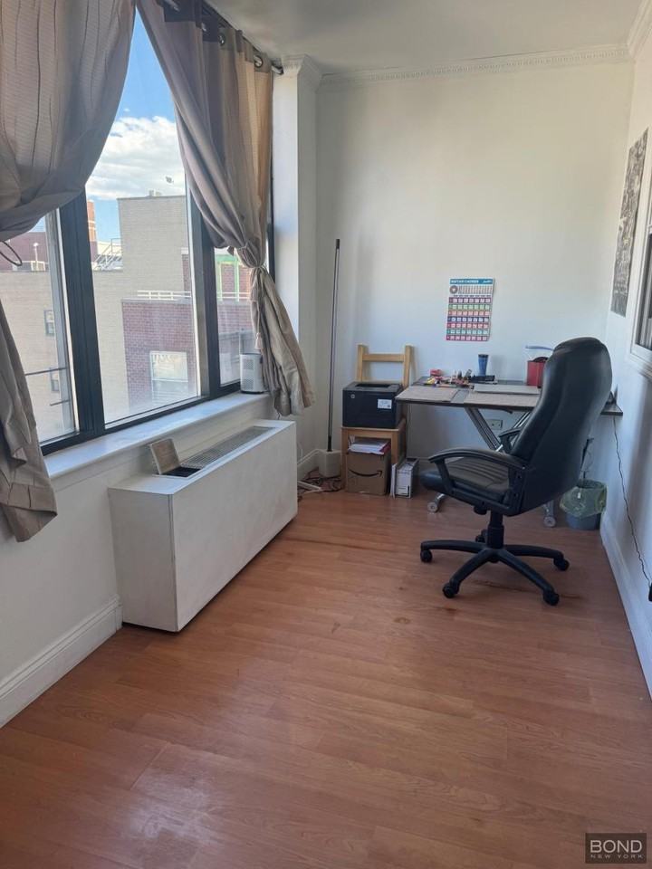 80 Elizabeth St - Photo 4 of 5