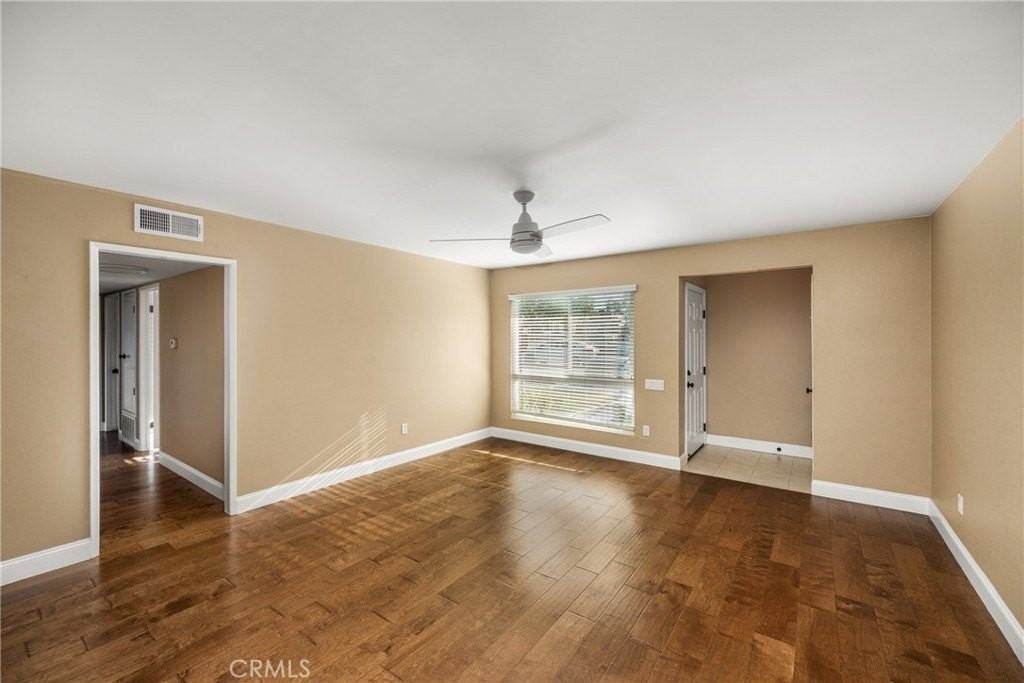 338 W Kelly Ave #B - Photo 5 of 43