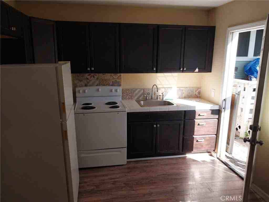 3594 Bandini Ave #2 - Photo 5 of 7