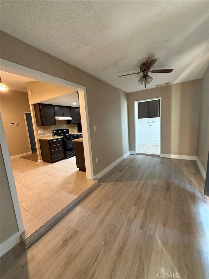 1260 Mirage Dr