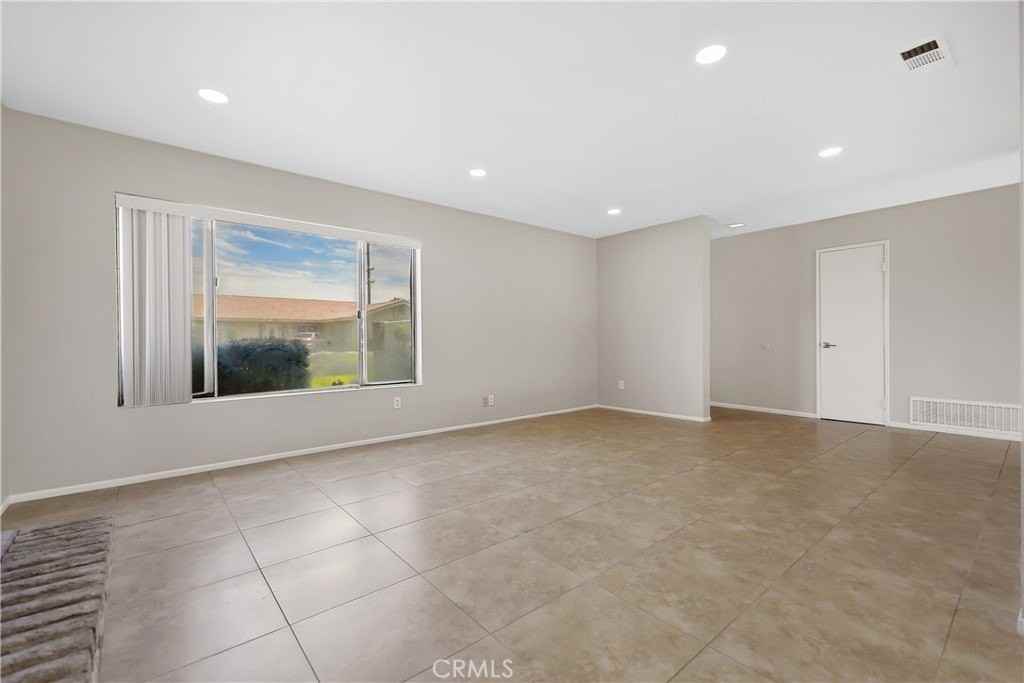 82377 Gable Dr - Photo 5 of 24