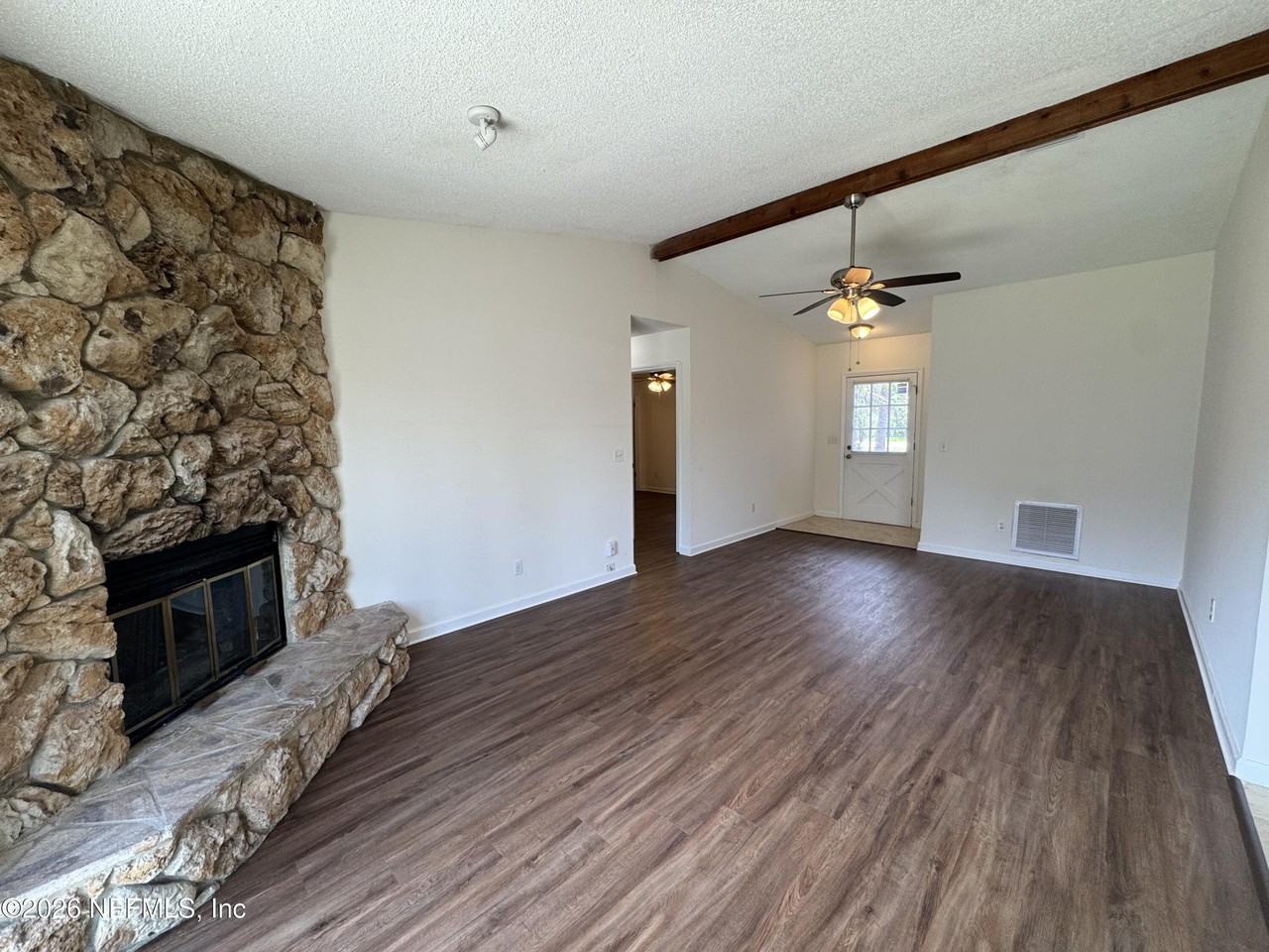 10272 Arrowhead Dr - Photo 3 of 19