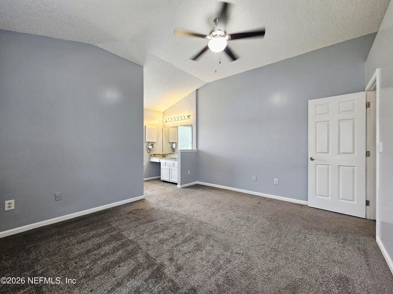 13041 Staffordshire Dr S - Photo 6 of 21