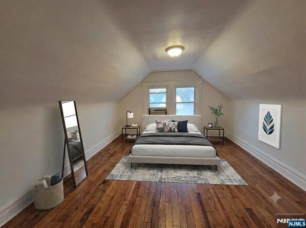 18 Olive St - Photo 4 of 19