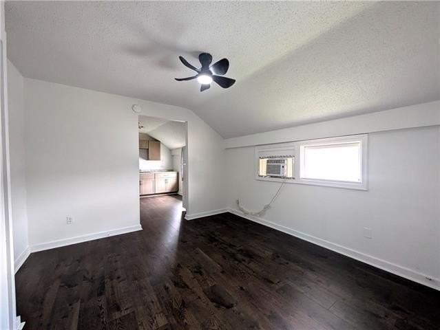 3021 Republic St - Photo 3 of 13