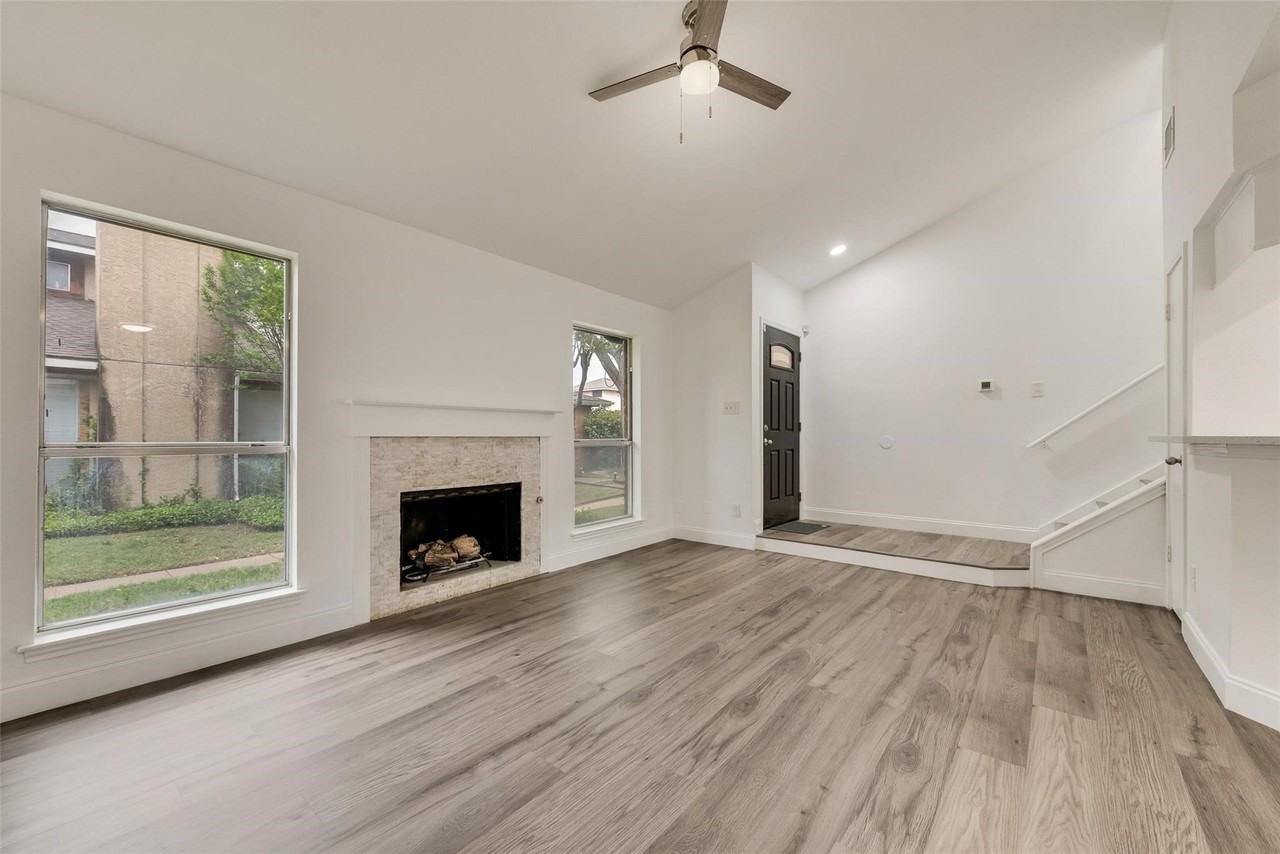 4938 Regal Blf - Photo 2 of 23
