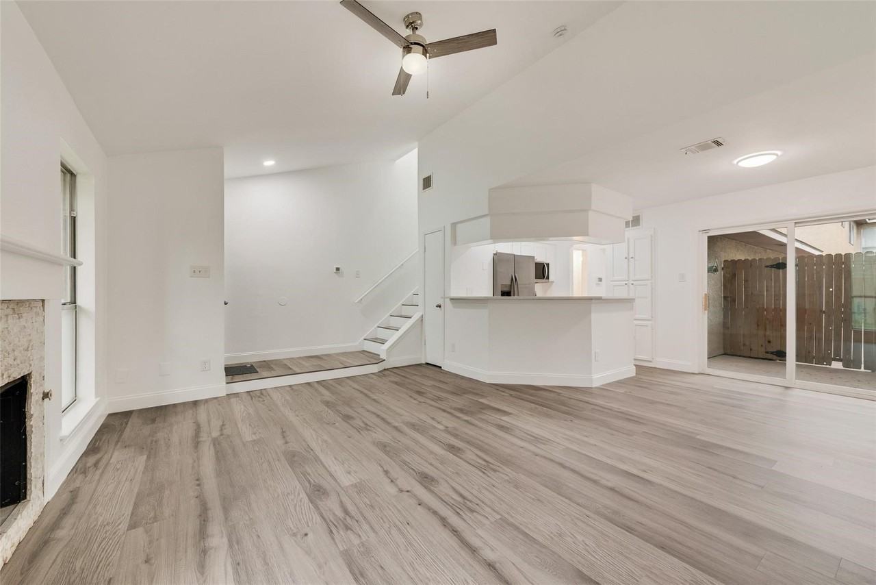 4938 Regal Blf - Photo 5 of 23