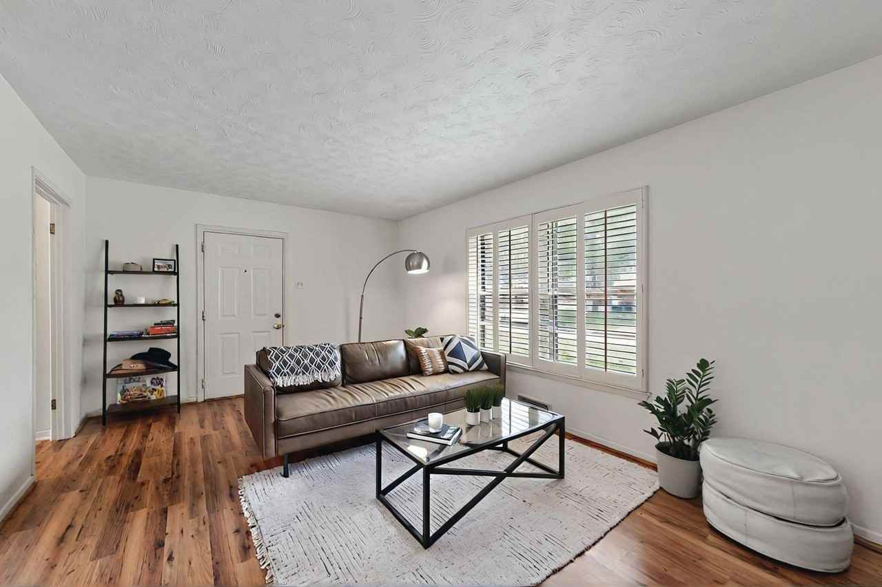 7305 Lehigh Dr - Photo 3 of 35