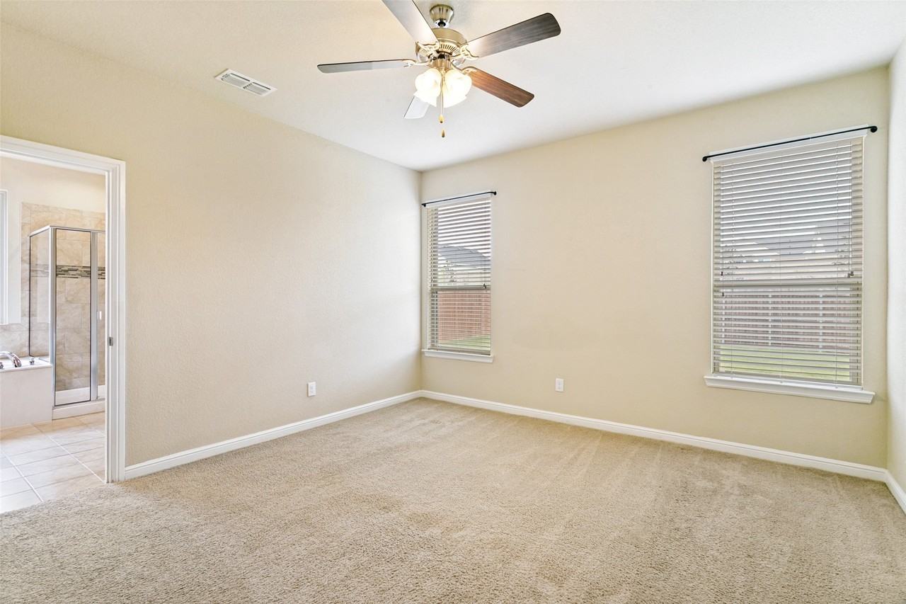 10212 Saltbrush St - Photo 7 of 13
