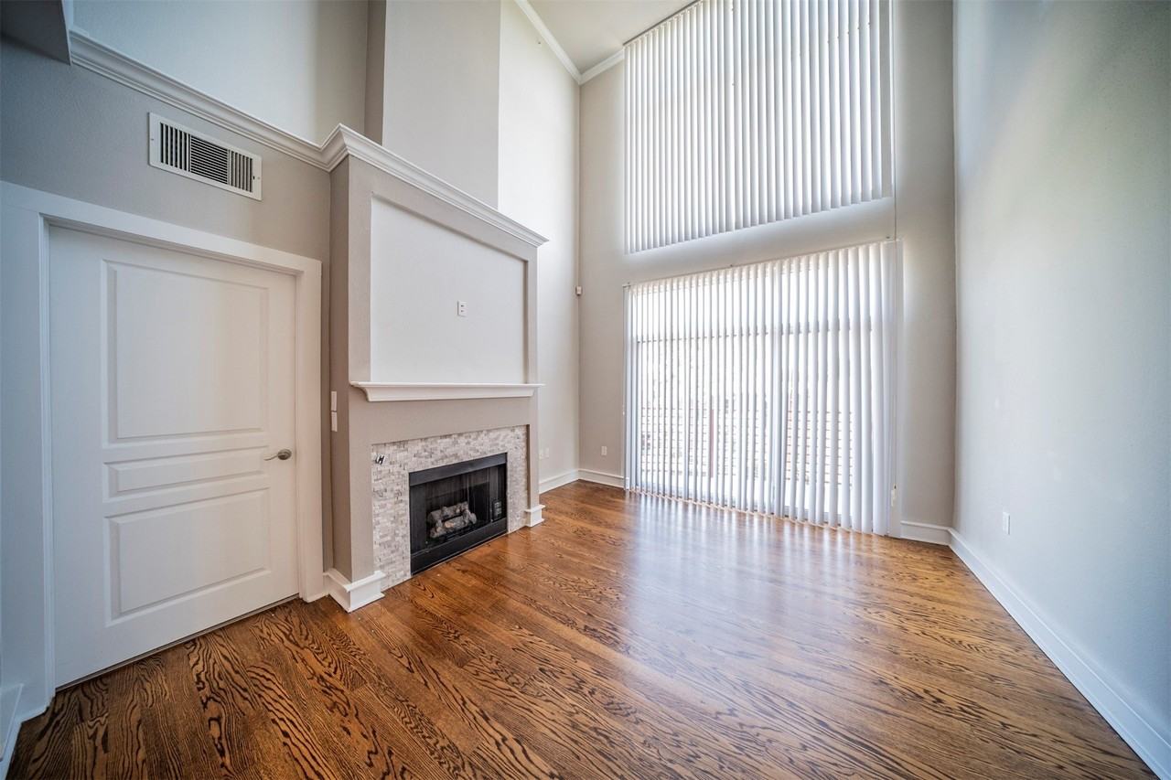 3333 Darcy St #2209 - Photo 2 of 16