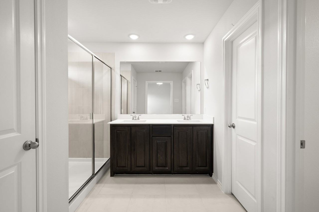 2817 Hay Ln - Photo 7 of 17