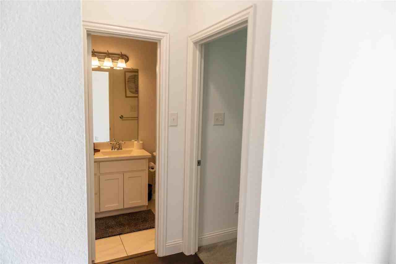 1000 Hoxton Rd - Photo 5 of 40