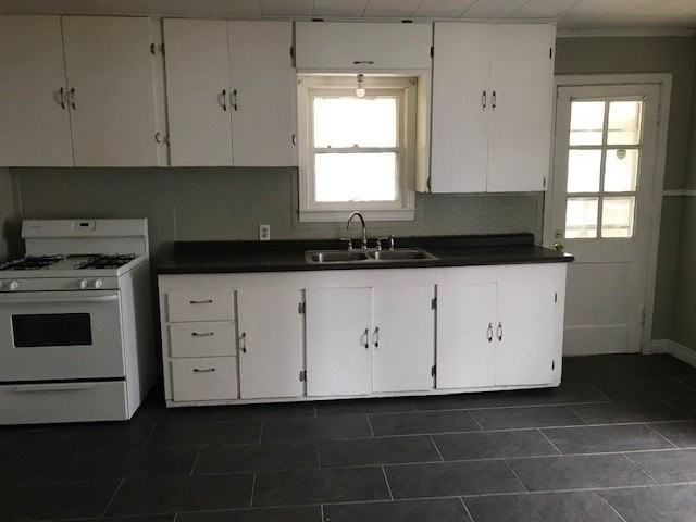 2809 S 6th St - Photo 4 of 13