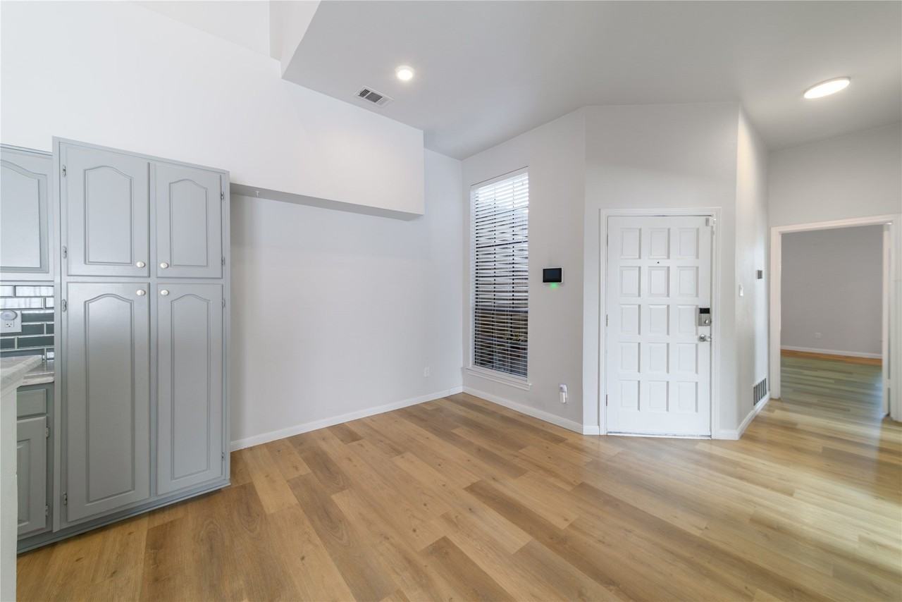 6344 Winton St - Photo 6 of 15