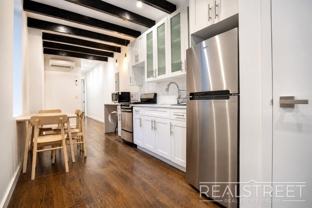 911 Jefferson Ave #1L - Photo 1 of 1