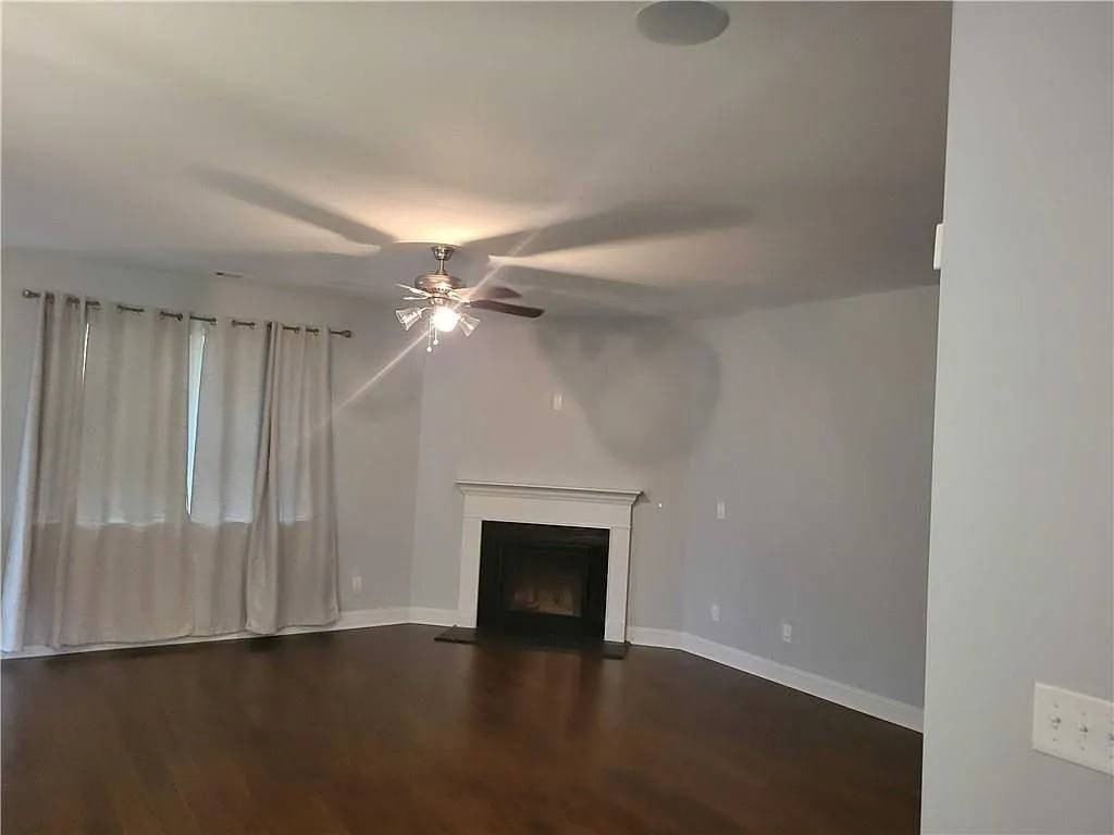1817 Hanwoo Ln - Photo 2 of 9