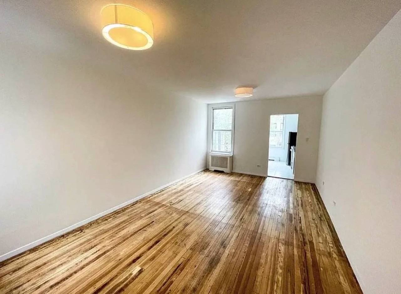 7243 60th Ln #2R - Photo 3 of 7