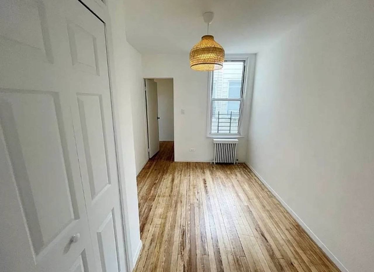 7243 60th Ln #2R - Photo 5 of 7