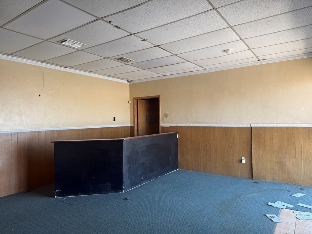 248 E 52nd St - Photo 3 of 5