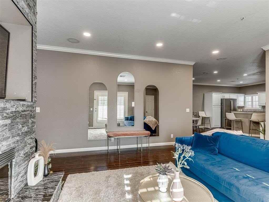 6162 N Brookline Ave #22 - Photo 7 of 30