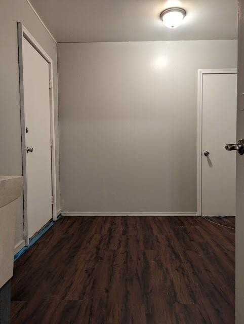 4205 N Nicklas Ave - Photo 4 of 21