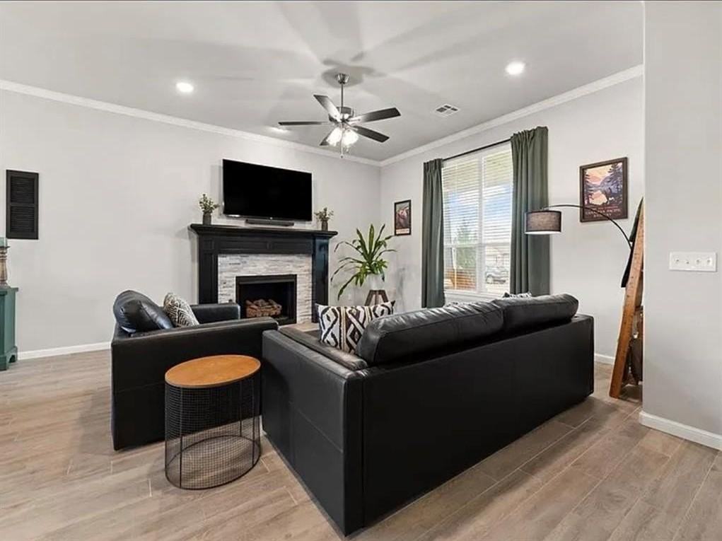 12821 Nw 141st St - Photo 5 of 28