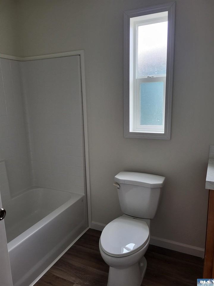 340 W Prairie St Trlr 11 - Photo 6 of 6