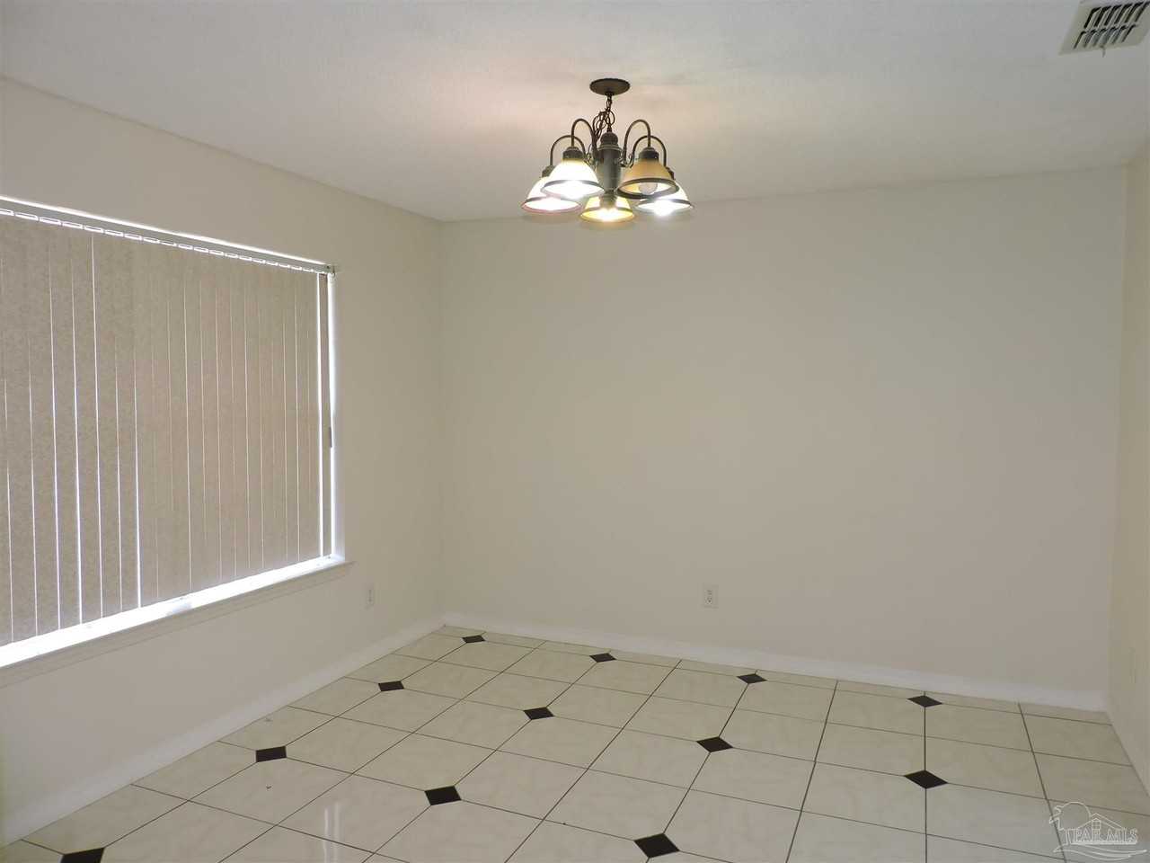 1781 Silas Cir - Photo 6 of 34
