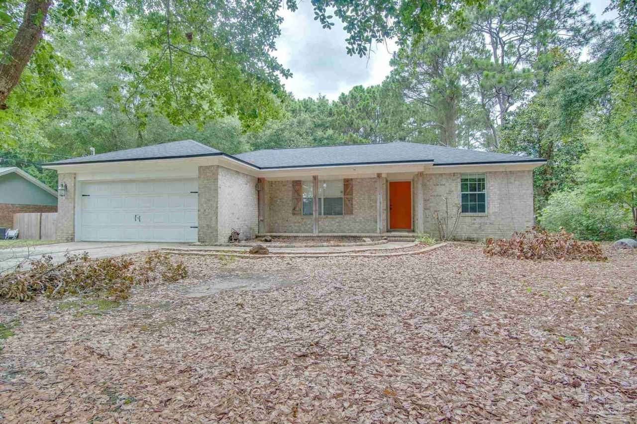 8262 Pamplona St - Photo 2 of 28