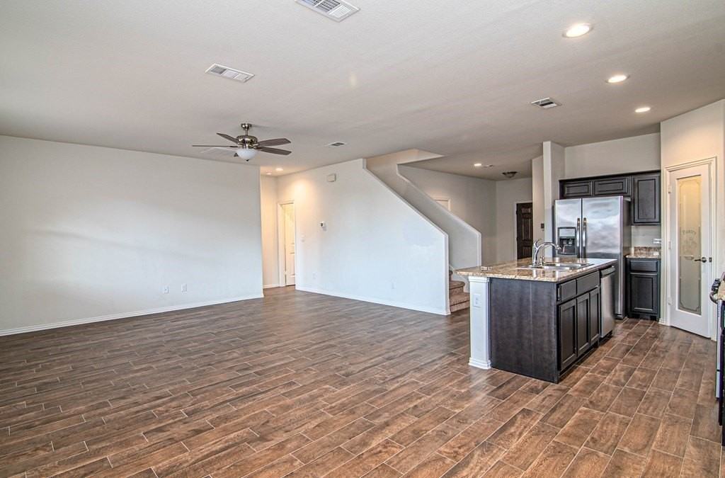7321 Fossell Ranch Rd - Photo 2 of 30
