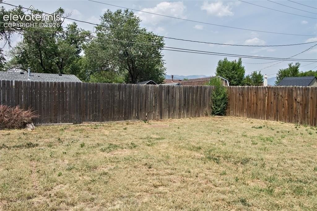 2226 Bison Dr - Photo 5 of 19