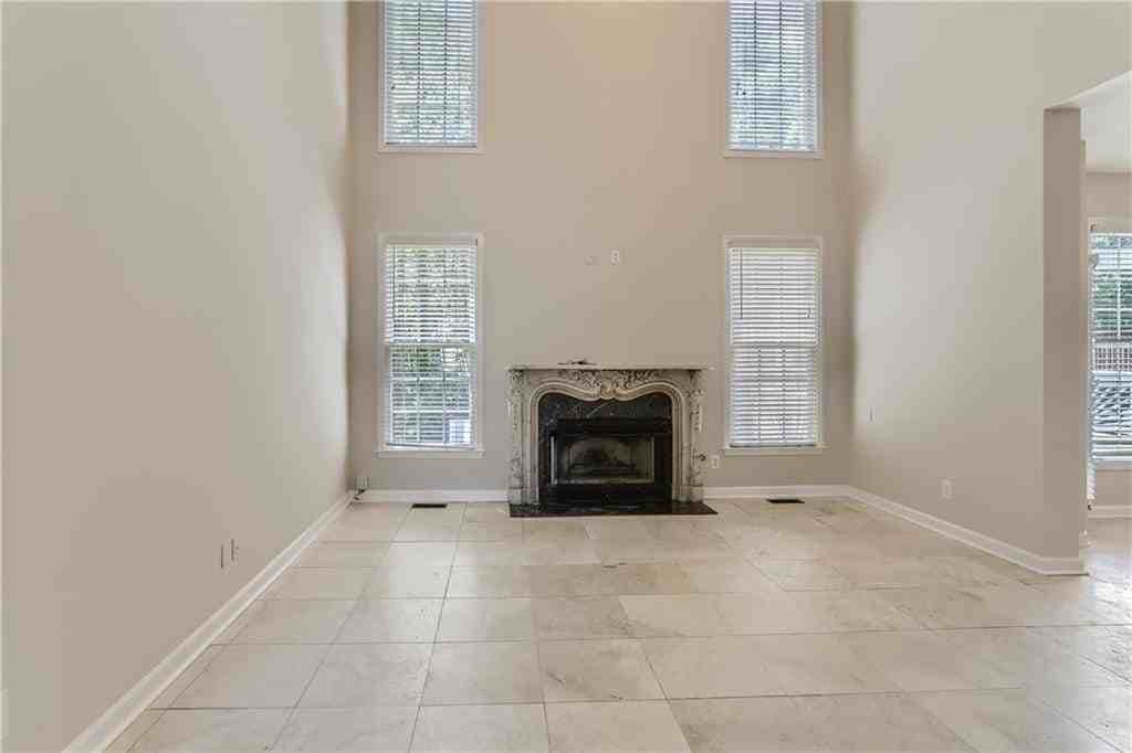 4612 Chardonnay Ct - Photo 5 of 22